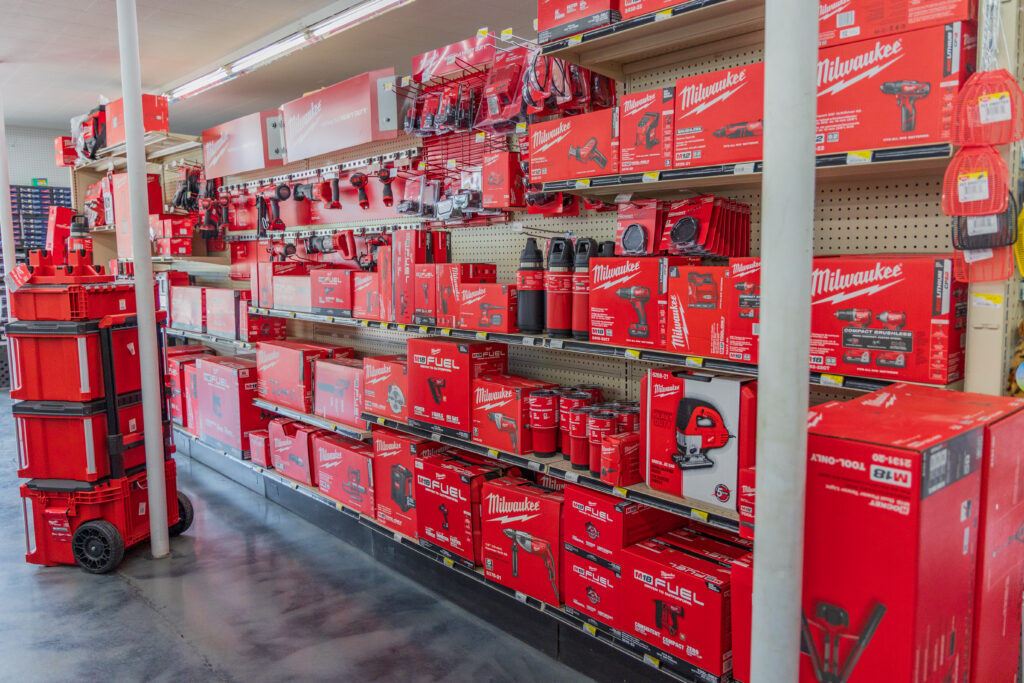 Milwaukee Display Isle